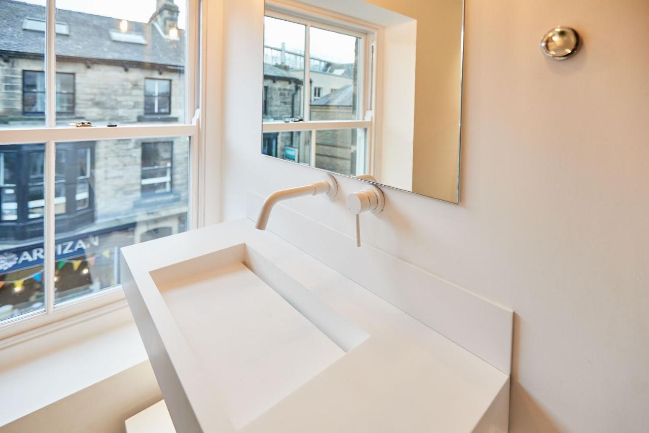 Host & - Oxford House Apartment