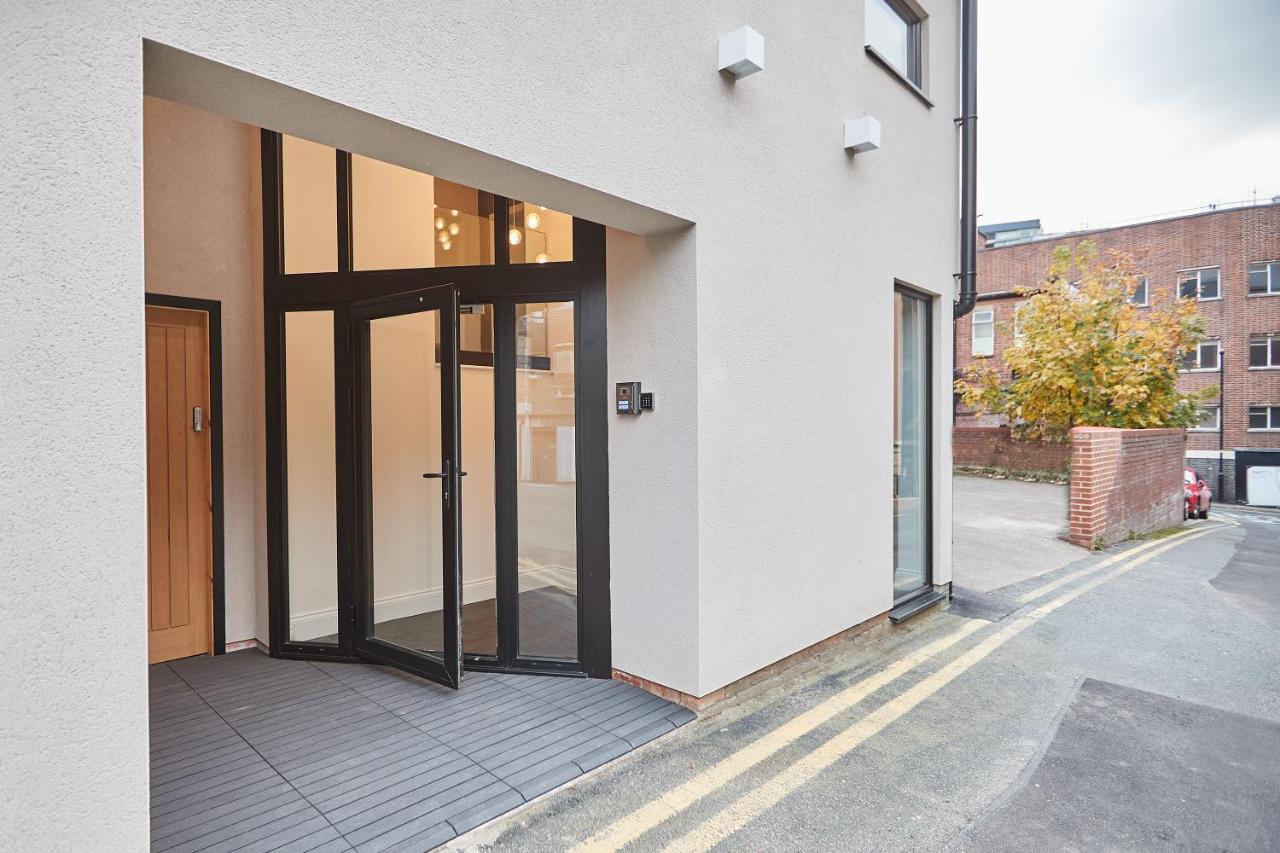 Apartment Host & - Oxford House